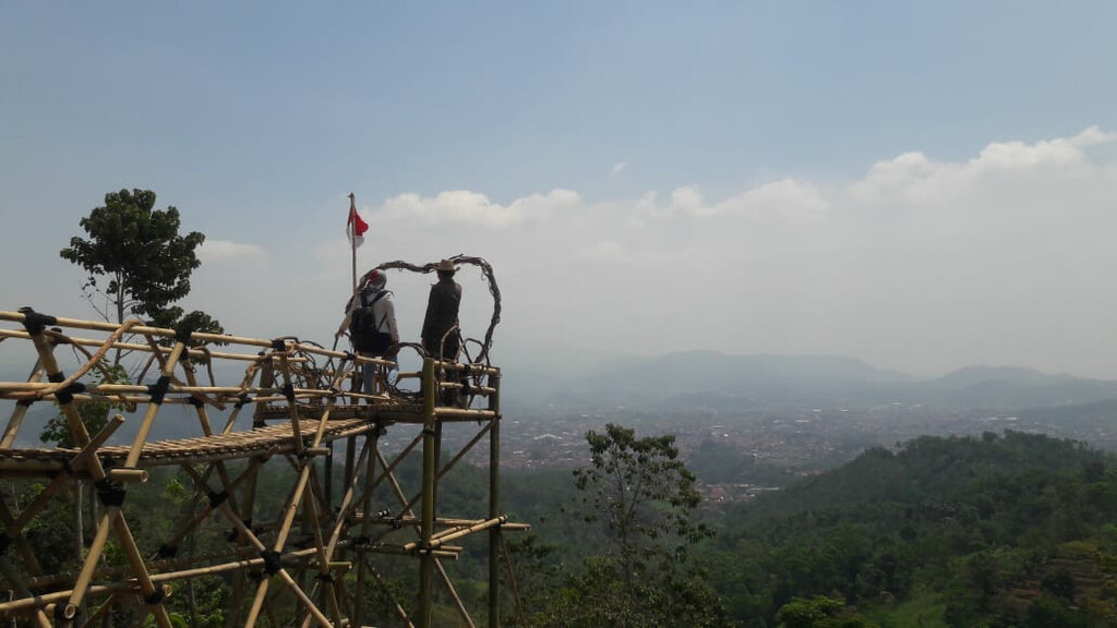 Picu Adrenalin, Ini Keistimewaan Bukit Kancah Nangkub