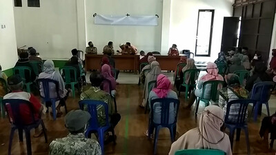 Warga Citepok Terima 2 BST 