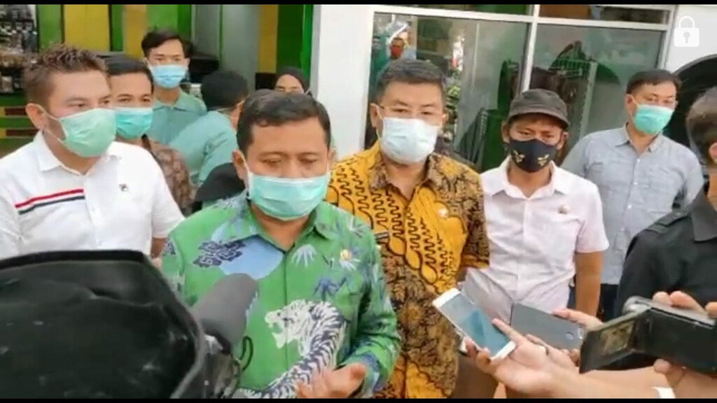 Bupati Resmikan Galeri UMKM dan Pertanian Jatinangor