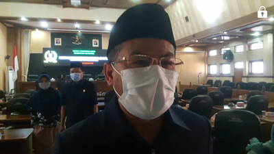 Wabup Erwan Siap Jawab Pertanyaan  Semua Fraksi