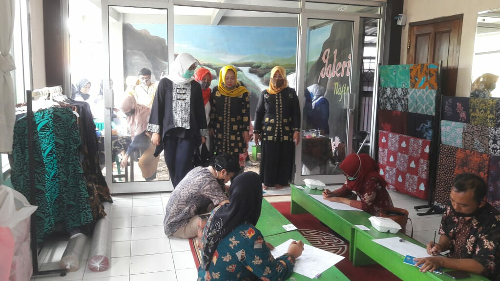 Batik Sumedang Diharapkan Bisa Mendunia