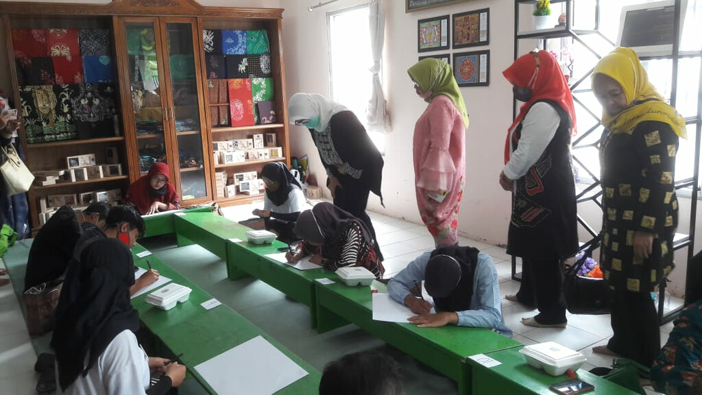 Batik Sumedang Diharapkan Bisa Mendunia