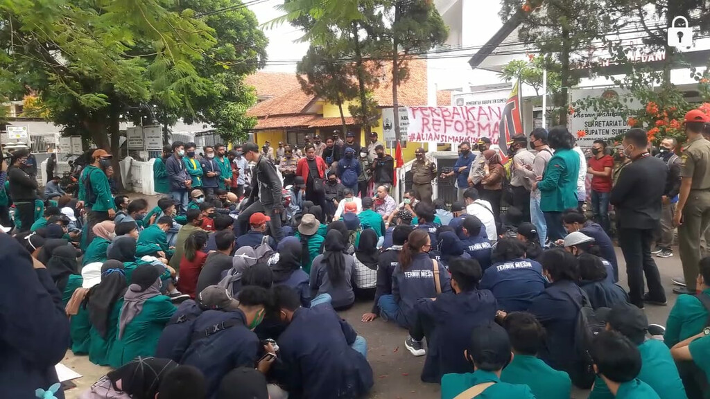 Mahasiswa Pertanyakan Sikap DPRD Sumedang Soal UU Cipta Kerja