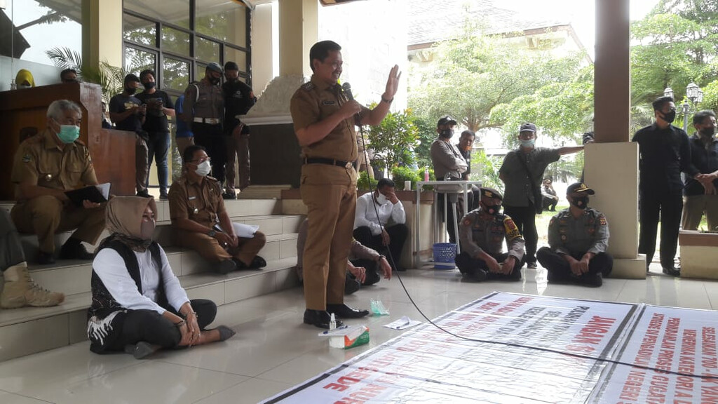 Haknya Belum Terpenuhi, OTD Jatigede Minta Gugatan Sederhana 