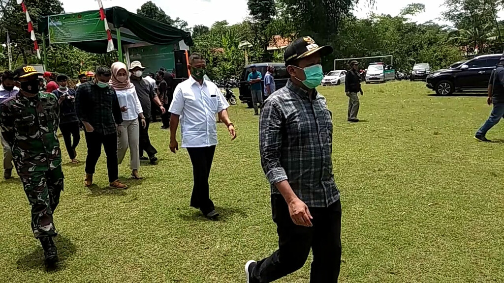 Bupati Sumedang Minta Warga Tanjungkerta Optimalkan Fungsi Pekarangan