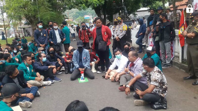 Mahasiswa Pertanyakan Sikap DPRD Sumedang Soal UU Cipta Kerja