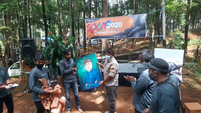 SOCA Laksanakan Aksi Kreatif Di Gunung Kunci