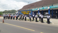 Peringati Hari Kesehatan, Begini Aksi Unik Personel Terminal Ciakar