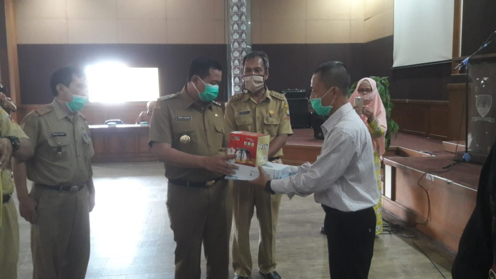 Sukses Tangani Covid-19, Sumedang Dapat Hadiah