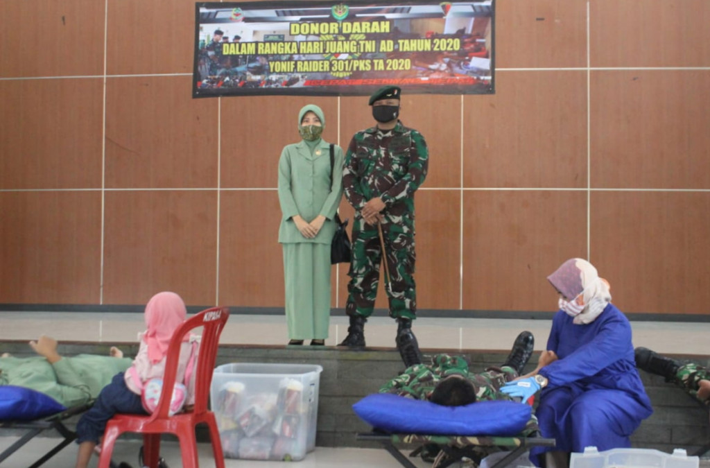 Hari Juang Kartika ke-75: Yonif 301 Gelar Donor Darah 