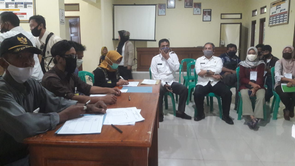 Pilkades Serentak: Ada Desa yang Tingkat Partisipasinya Sangat Kurang