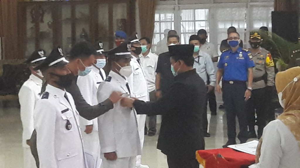 Bupati Sumedang Lantik 88 Kepala Desa Terpilih