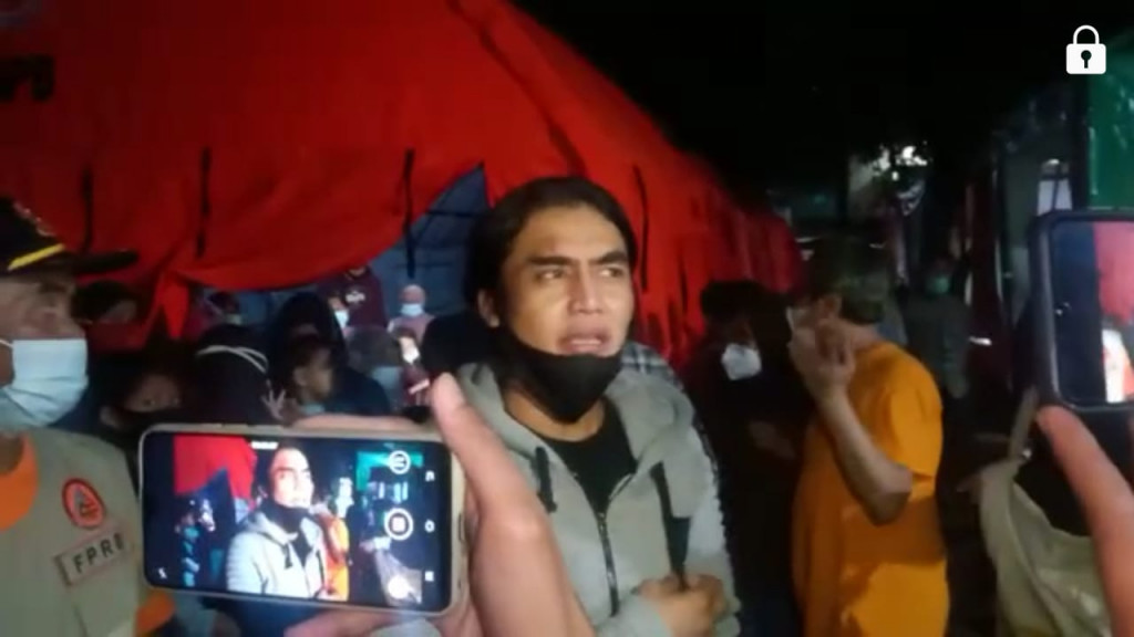 Charly Van Houten Sambangi Posko Bencana Cimanggung