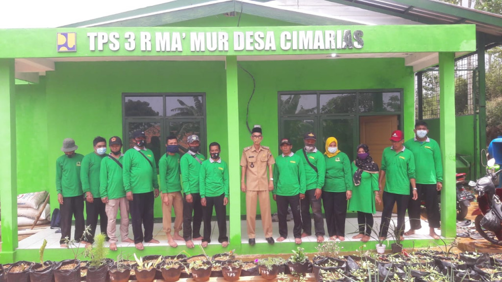 TPS 3 R Ma'mur Cimarias: Satu Dusun Dua Pengambilan