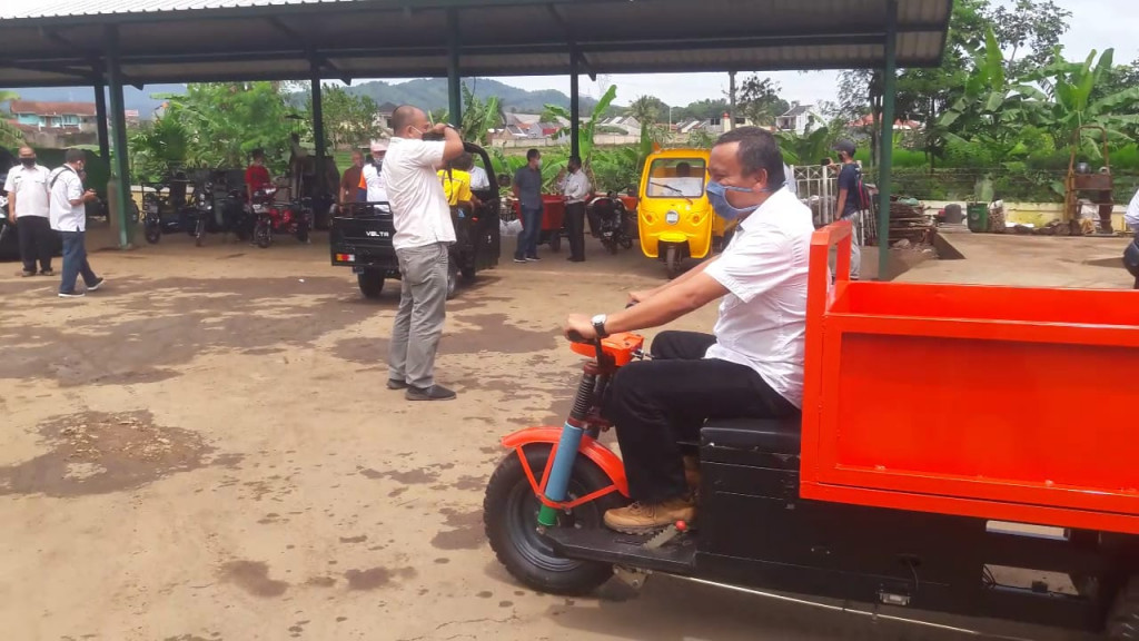 Dinas LHK Siapkan Motor Listrik China