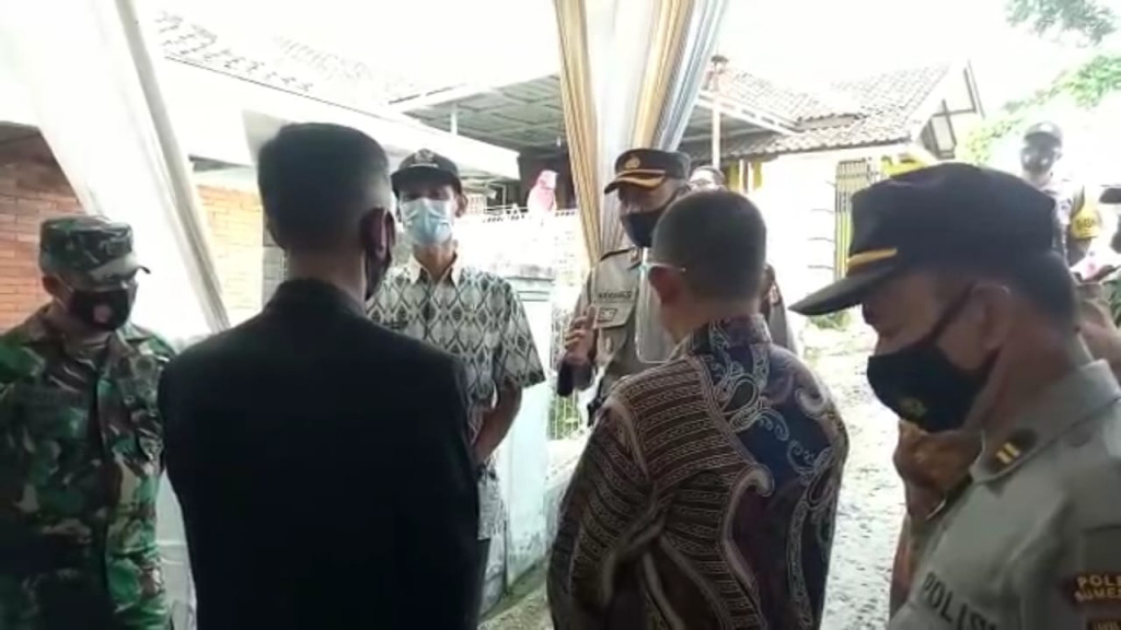 Satgas Cimalaka Kampanyekan Prokes Covid-19