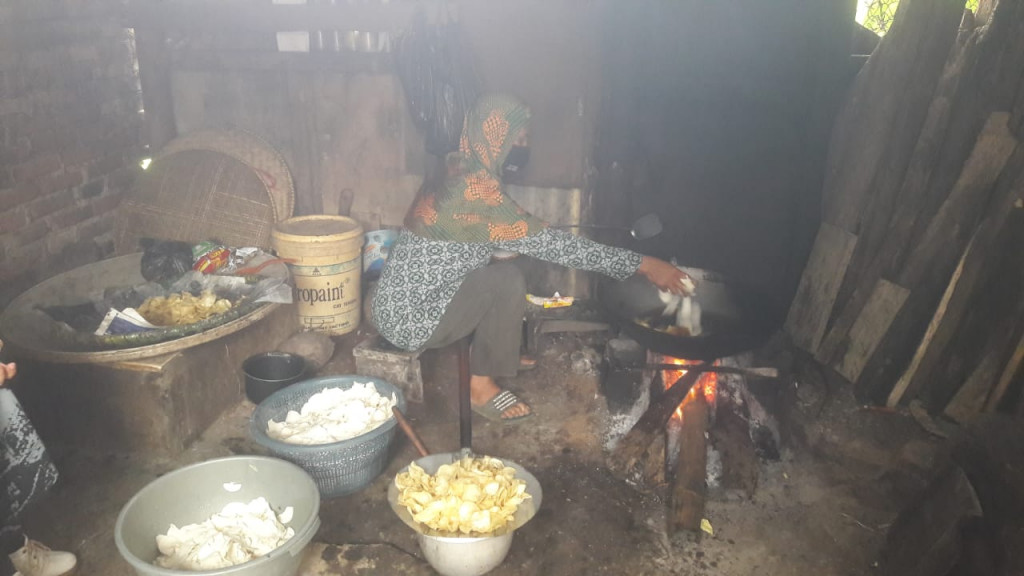 Gurilem Siti Khadijah Rasanya Maknyus Pisan!