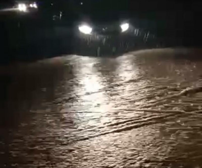 Desa Cibuluh Ujungjaya Diterjang Banjir