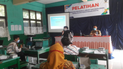 Transformasi Digital, Sekolah Wajib Miliki E-Library