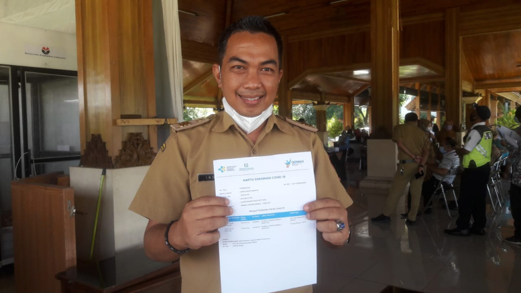 ASN Disdik Sumedang Tuntaskan Vaksinasi