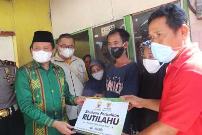 Warga Talun Kidul Terima Bantuan Rutilahu