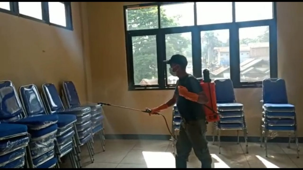 Kantor Kecamatan Jatinangor Perketat Prokes Covid-19