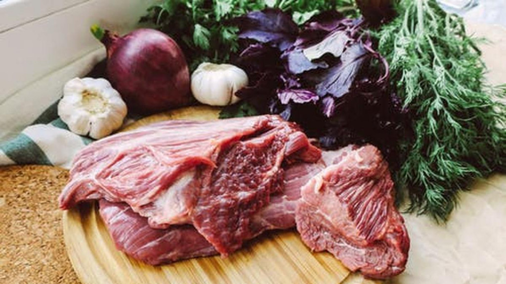 6 Manfaat Konsumsi Daging Kambing untuk Kesehatan Tubuh