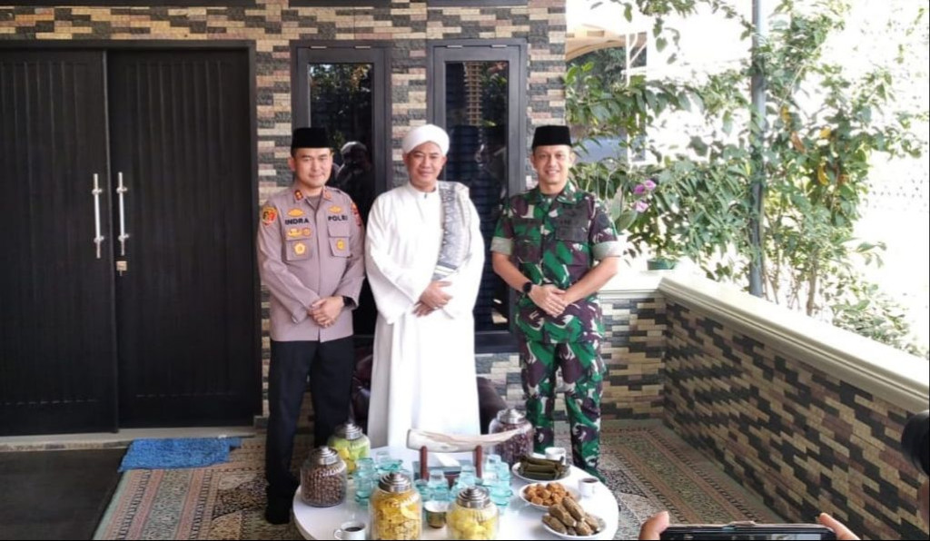 Kapolres Sumedang Laksanakan Silaturahmi Kamtibmas Ke Pesantren Asy-Syiffa Sumedang