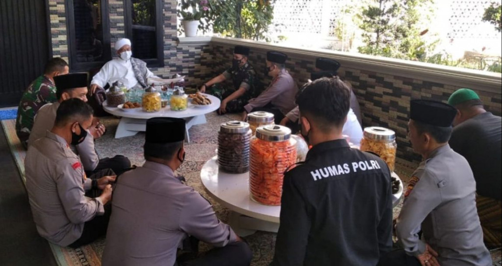 Kapolres Sumedang Laksanakan Silaturahmi Kamtibmas Ke Pesantren Asy-Syiffa Sumedang