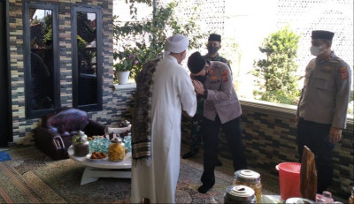 Kapolres Sumedang Laksanakan Silaturahmi Kamtibmas Ke Pesantren Asy-Syiffa Sumedang