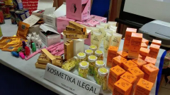BPOM Bandung Sita Kosmetik Ilegal & Kedaluwarsa dengan Nilai Ratusan Juta