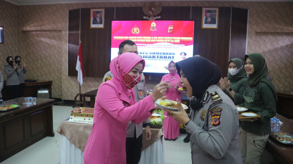 Rayakan HUT Polwan Ke 74, Polres Sumedang Gelar Syukuran