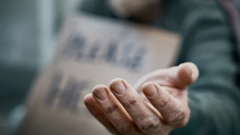 4 Dampak Buruk Jika Memiliki Mental Pengemis, Harus Dihindari!