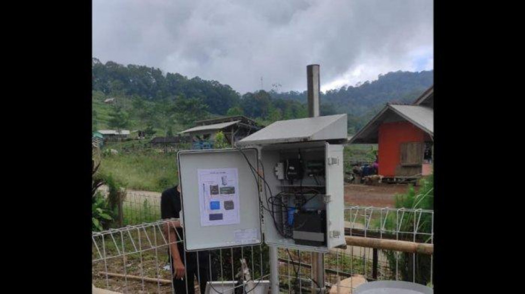 Cegah Banjir Citengah Terulang, BPBD Sumedang Pasang Alat Peringatan Dini dan Pengukur Curah Hujan