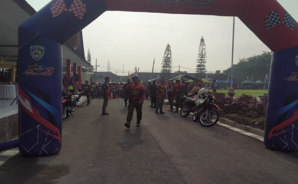 Memeriahkan HUT Brimob Ke 77, Polda Jabar Gelar Trail Adventure Gas Bareng Kapolda Jabar
