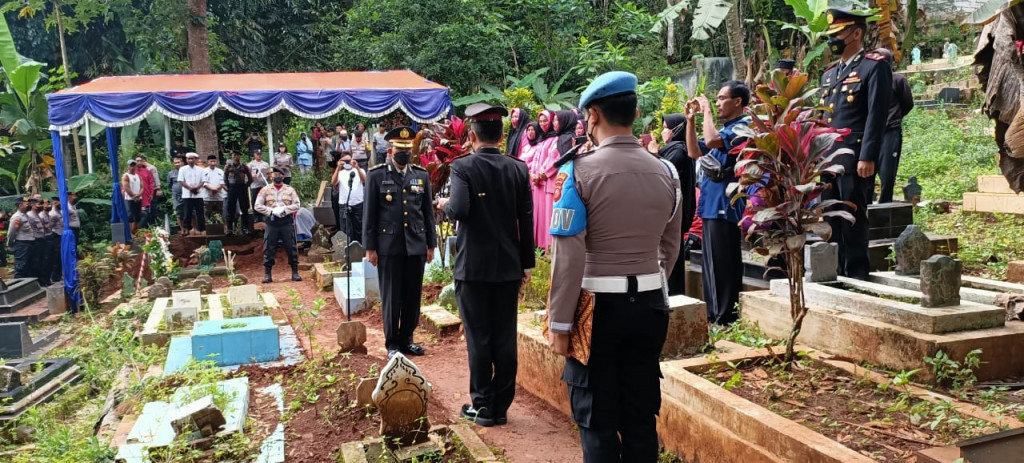 AIPTU Asep Wahyudi Korban Ledakan Bom di Kedubes Australia 2004 Tutup Usia 