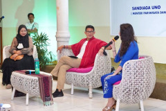 Menparekraf Dorong Pelaku UMKM dan IKM di Ternate Manfaatkan Teknologi