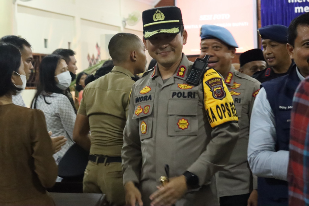 Forkopimda Sumedang Laksanakan Monitoring Perayaan Malam Natal di Gereja Pasundan
