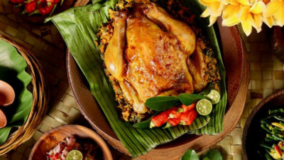 Gak Cuma Destinasi Wisatanya Yang Cantik, Bali Juga Punya Kuliner Lezat Loh, Yu Simak!