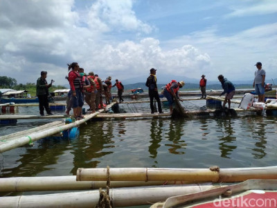 Langgar Perda, KJA Dan KJT Ilegal Di Perairan Waduk Jatigede Sumedang Ditertibkan