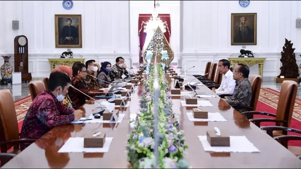 Presiden Jokowi Apresiasi Rampungnya Peta Jalan Hilirisasi