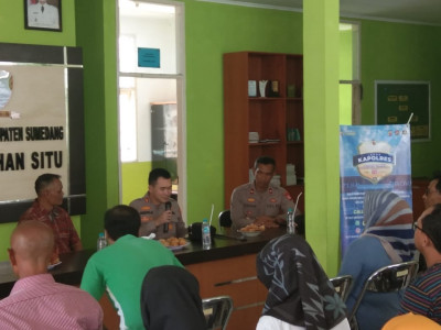Kapolres Sumedang Sambangi Dan Dengar Curhatan Warga Kelurahan Situ