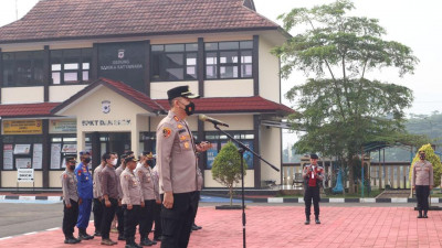 Jaga Netralitas Pemilu 2024, Kapolres Sumedang Berikan Arahan Kepada Anggotanya