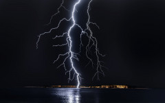 Sepanjang 2022, Sebanyak 6,9 Juta Kali Petir Menyambar Jawa Barat