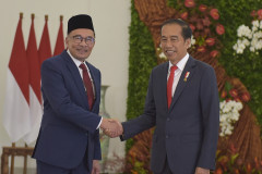 Presiden Jokowi Dukung Anwar Ibrahim Perkuat One Channel System untuk PMI