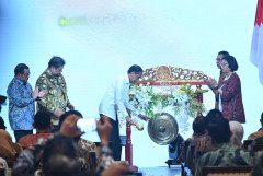 Presiden Jokowi Ungkap Empat Langkah Sukses Pemerintah Tangani Pandemi Covid-19