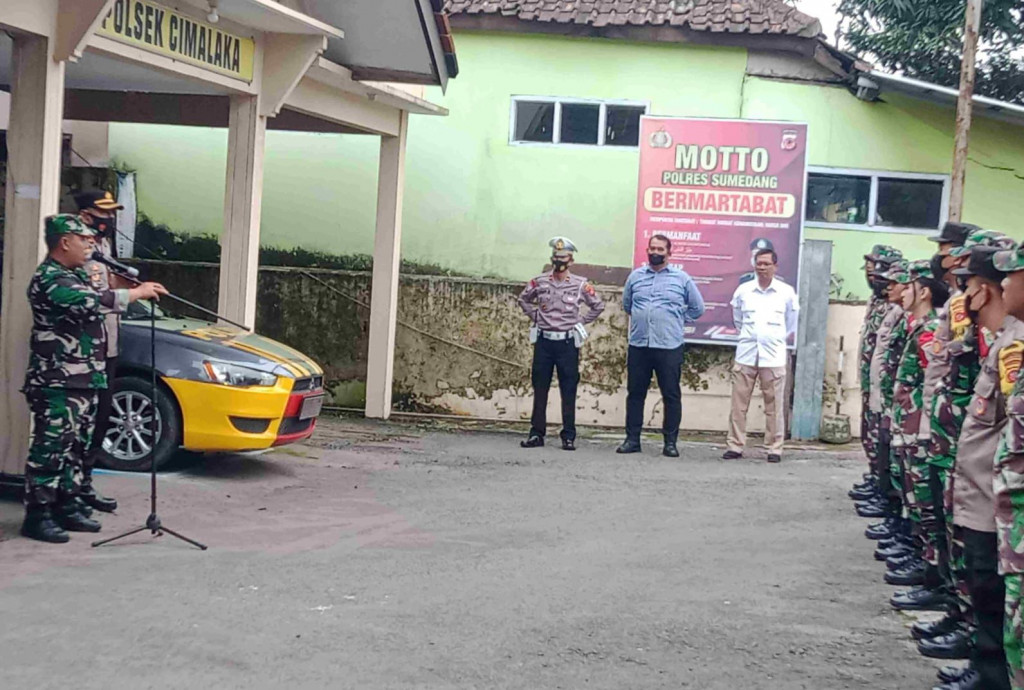 Apel Gabungan Polsek dan Koramil Cimalaka Wujud Sinergitas TNI-Polri