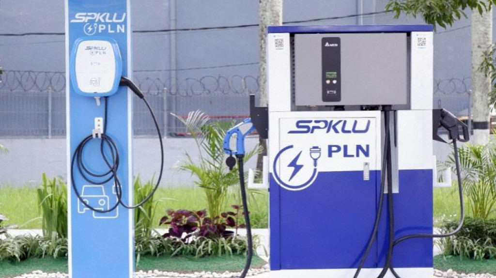 Kementerian ESDM Targetkan Jumlah SPKLU di 2023 Tembus 3.000 Unit