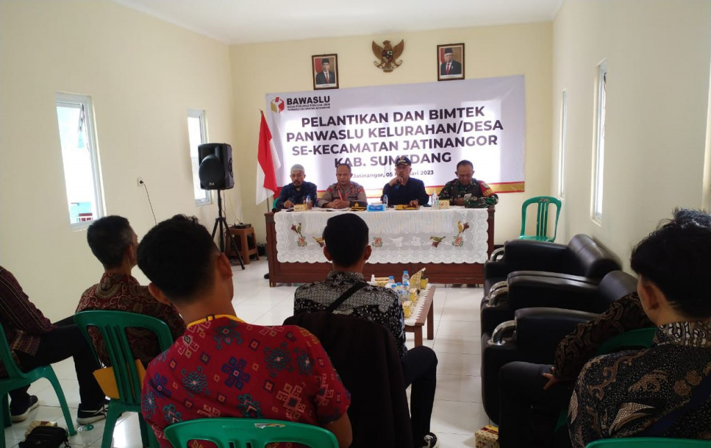 Kapolsek Jatinangor Sumedang Berikan Pembekalan kepada PKD Kecamatan Jatinangor 