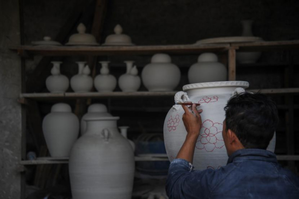 Tak Banyak yang Tahu, Produk Keramik Asal Sumedang Ini Sampai ke Belahan Penjuru Dunia